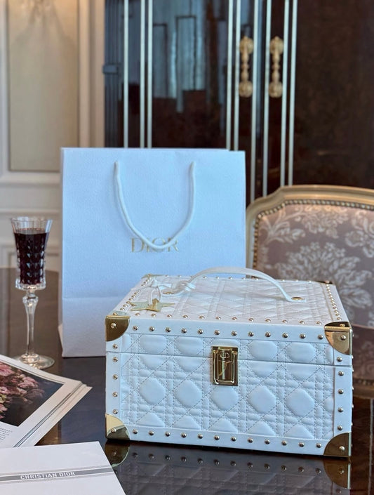 Dior VVIP gift box and frame