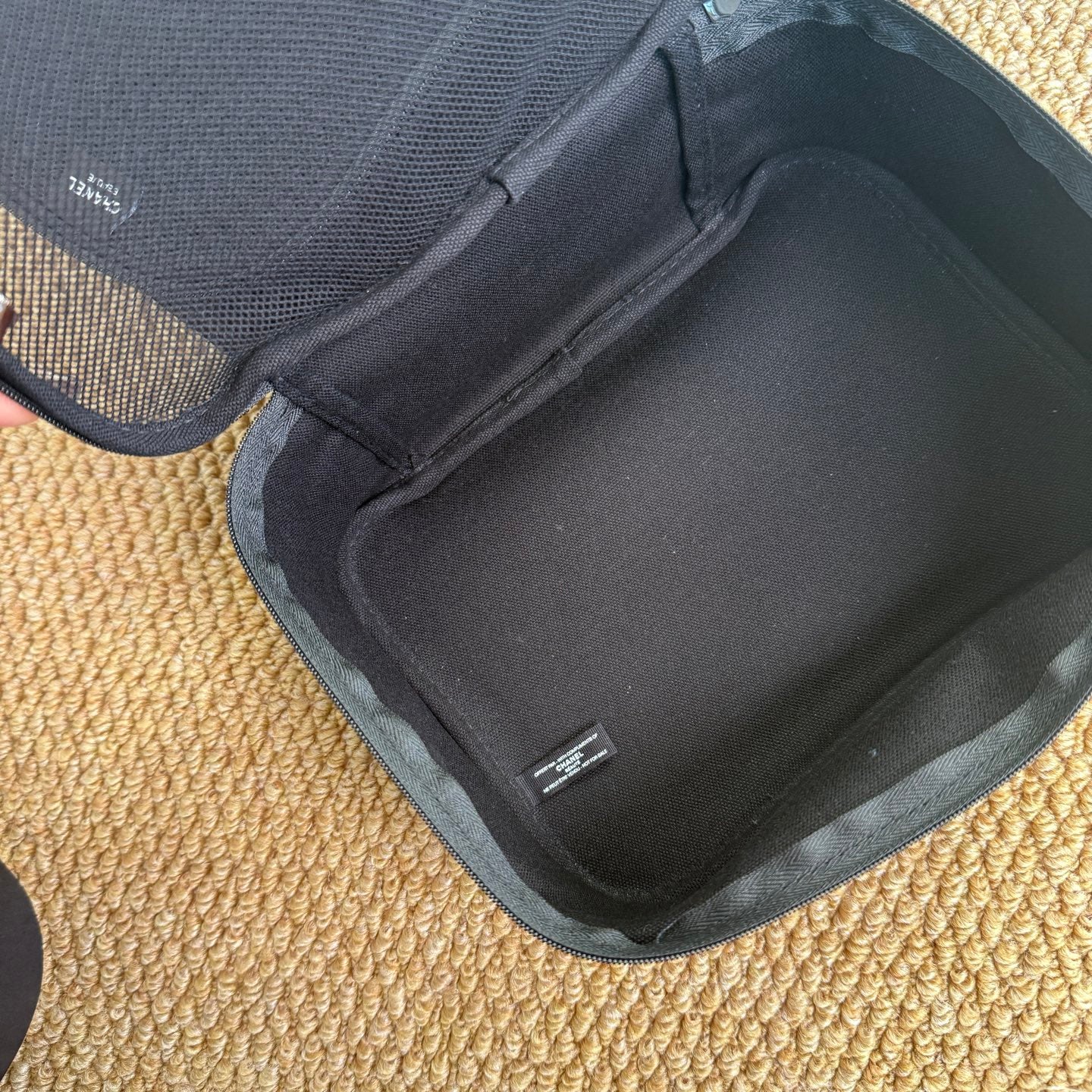 Chanel pouch