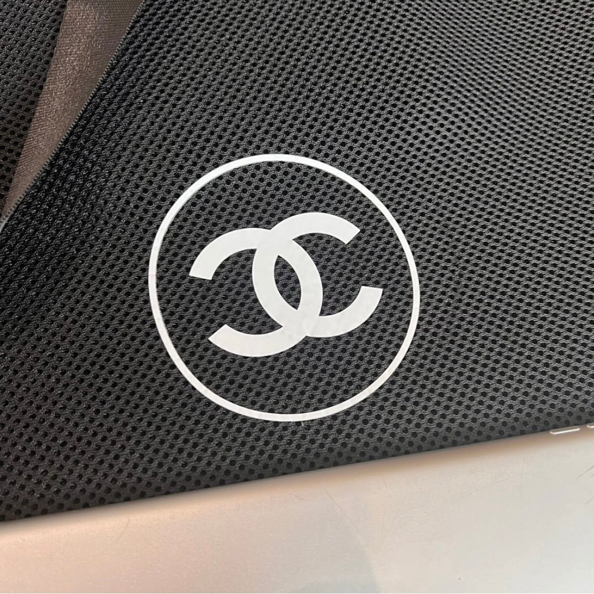 Chanel tote