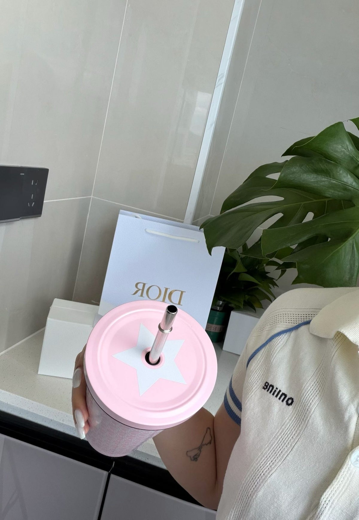 Dior cup