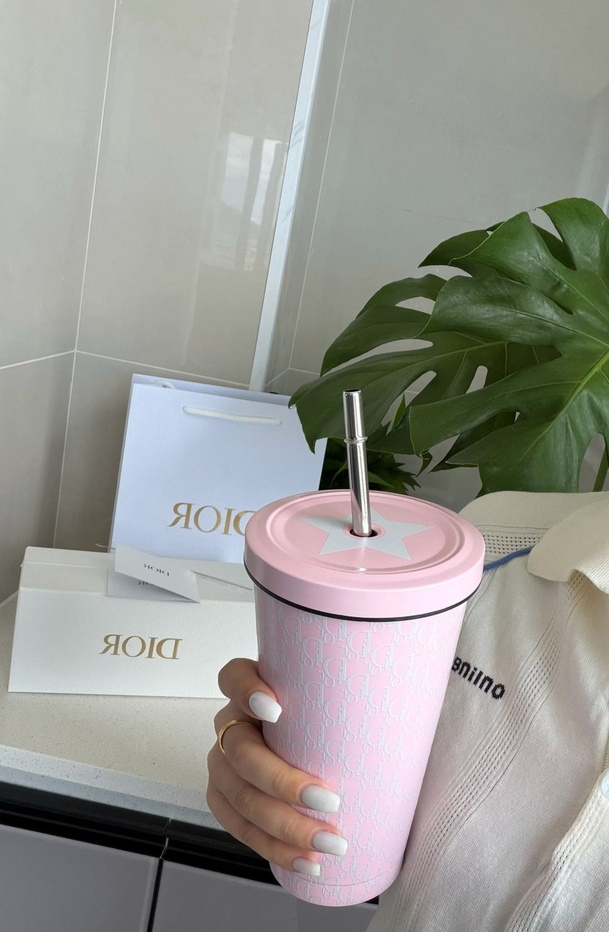 Dior cup