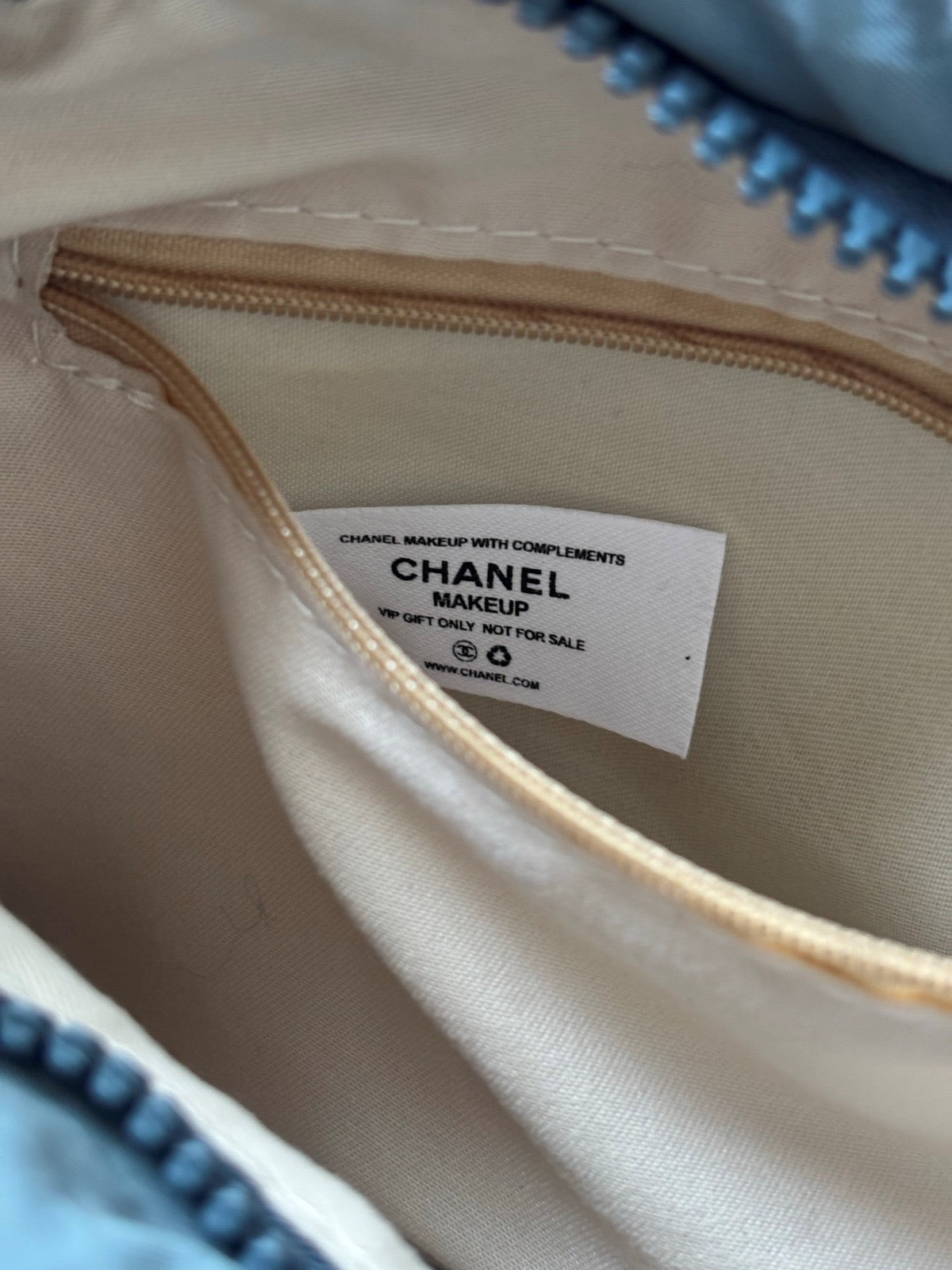 Chanel exclusive gift