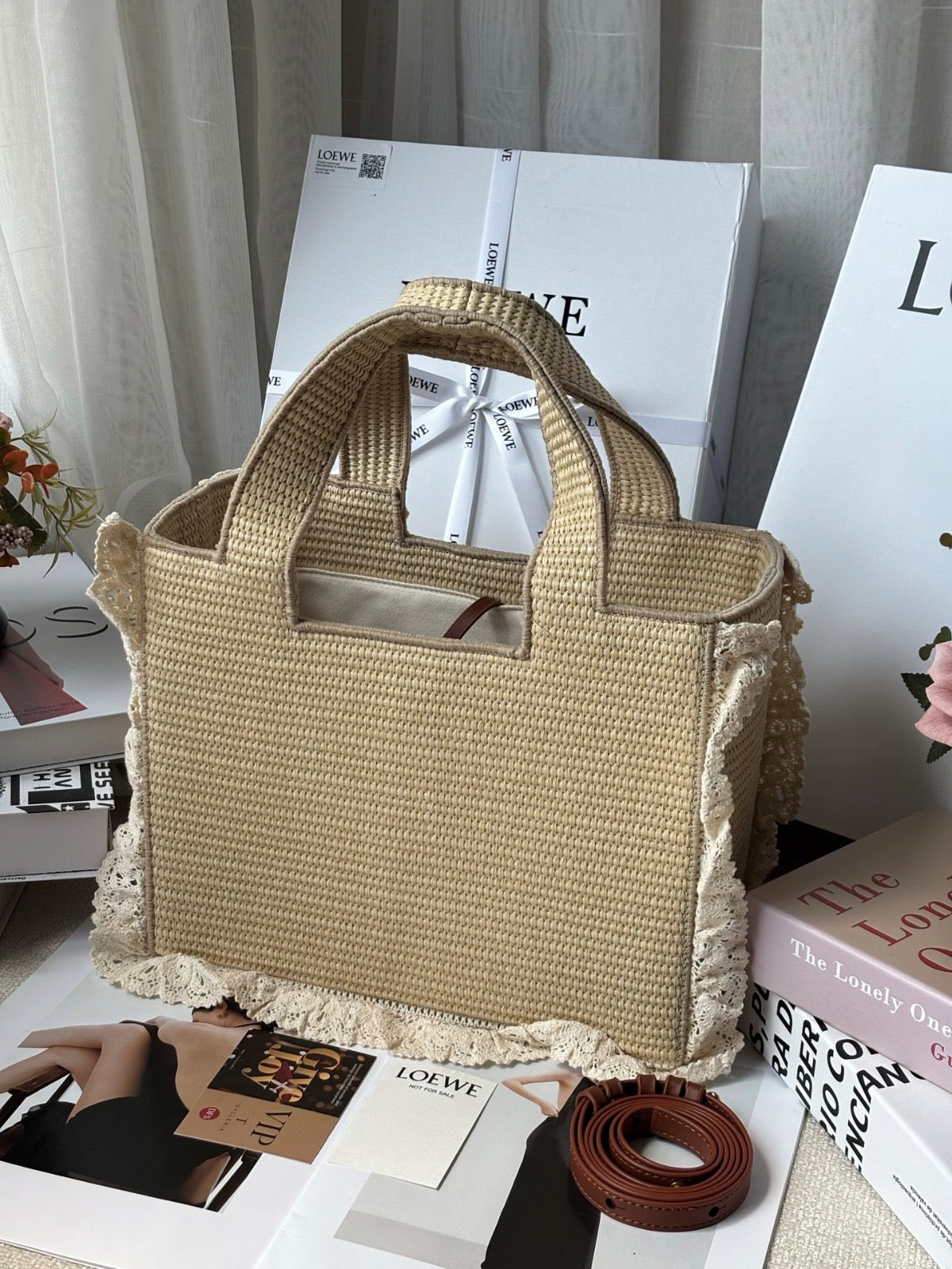 Loewe tote