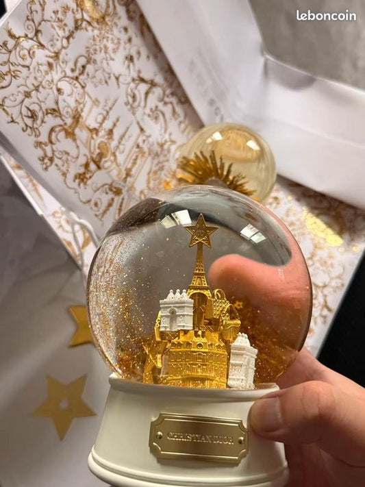 Dior Globe