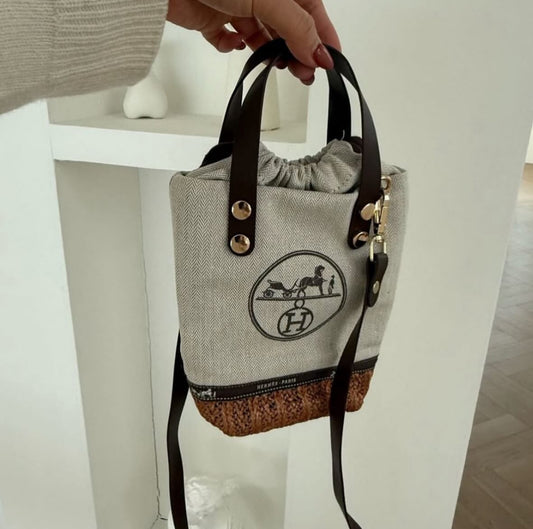 Hermes recycled dustbag