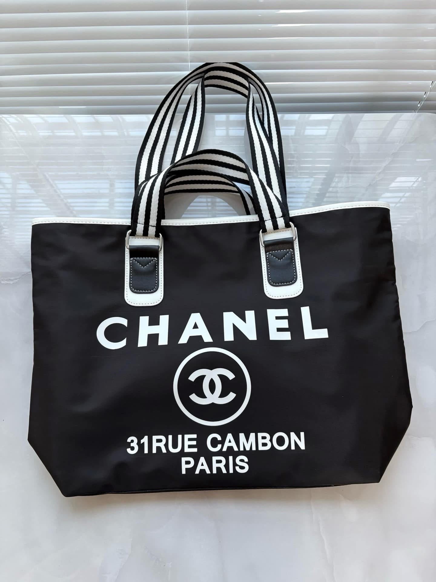 Chanel tote