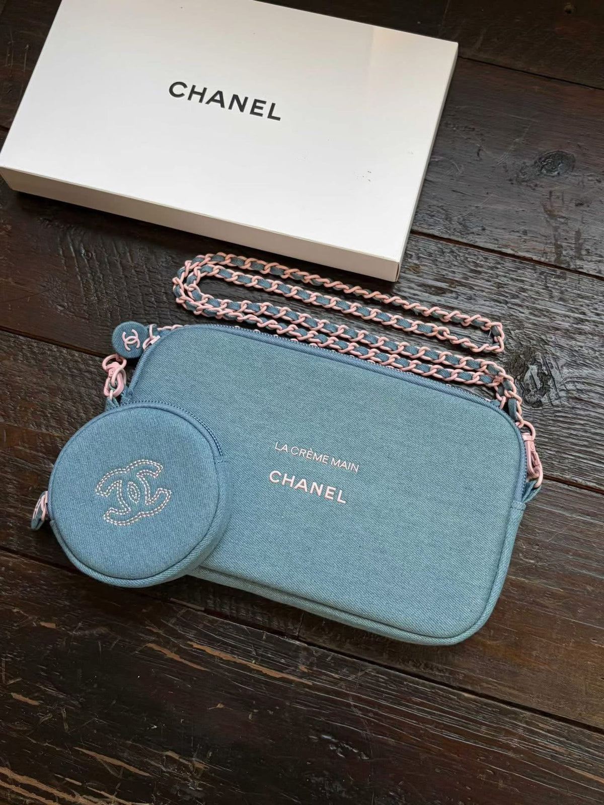 Chanel Pouch with chain