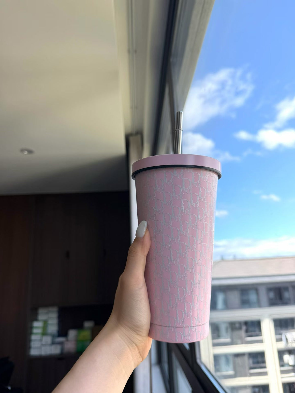 Dior cup