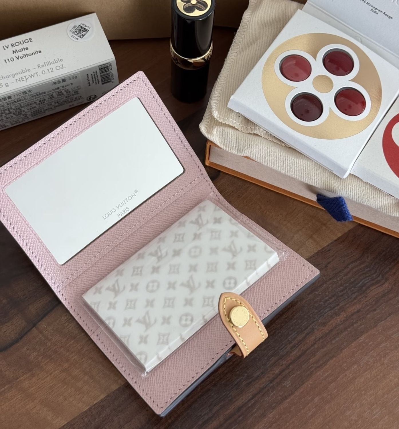 Louis Vuitton Mattifying Paper Case