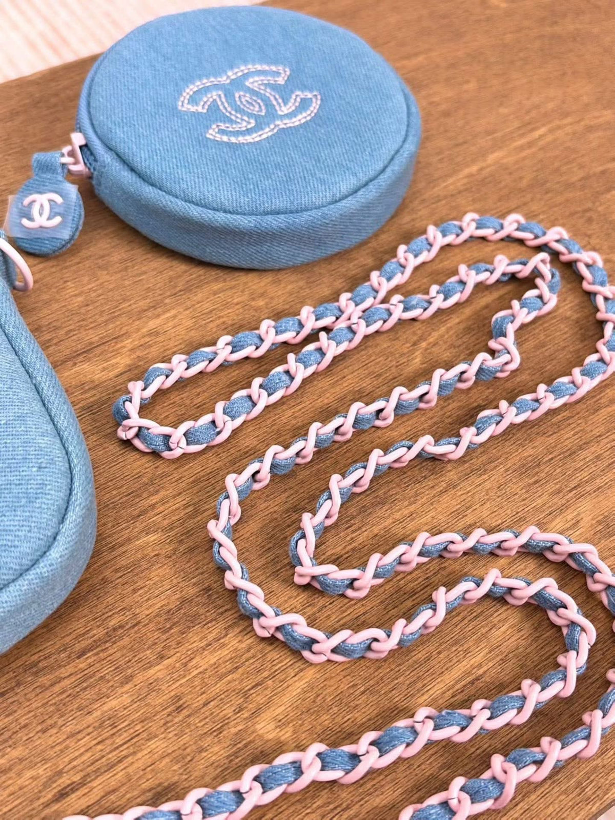 Chanel Pouch with chain