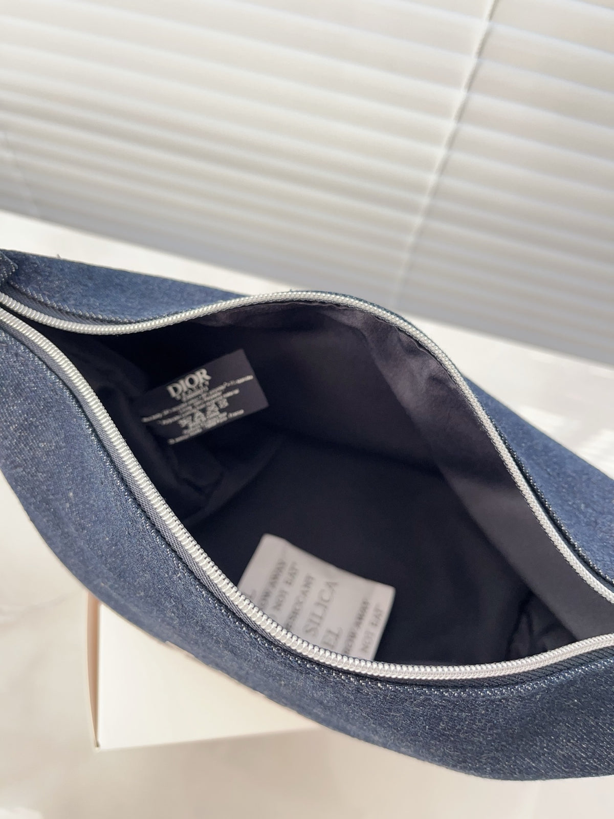 Dior pouch