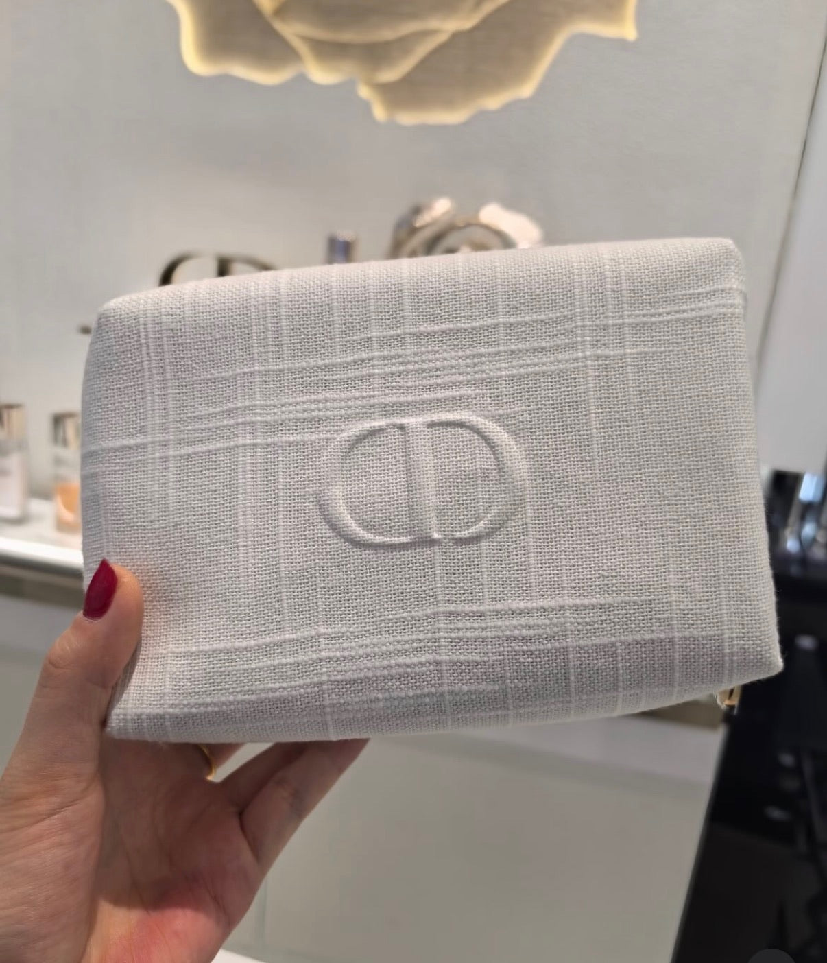 Dior beauty pouch