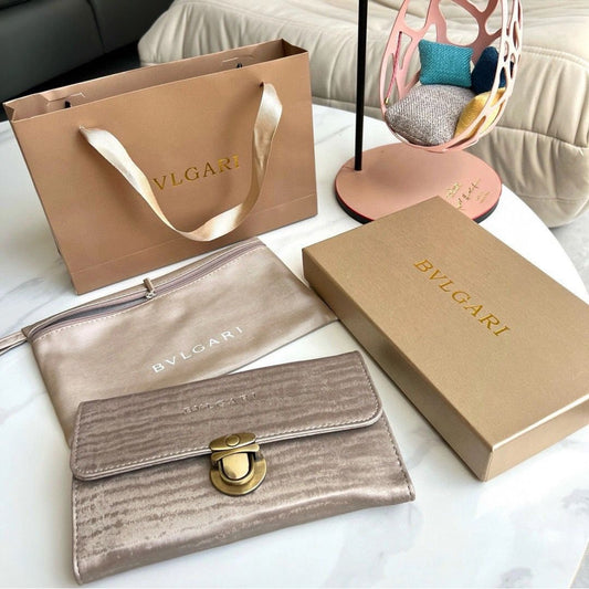 Bvlgari brush set
