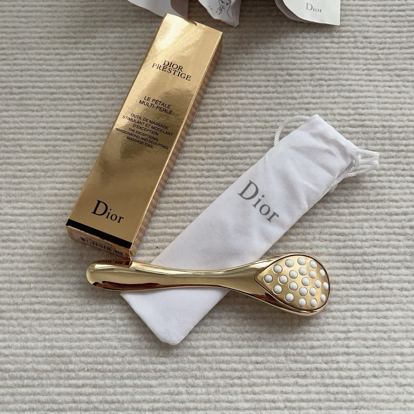 Dior face tool