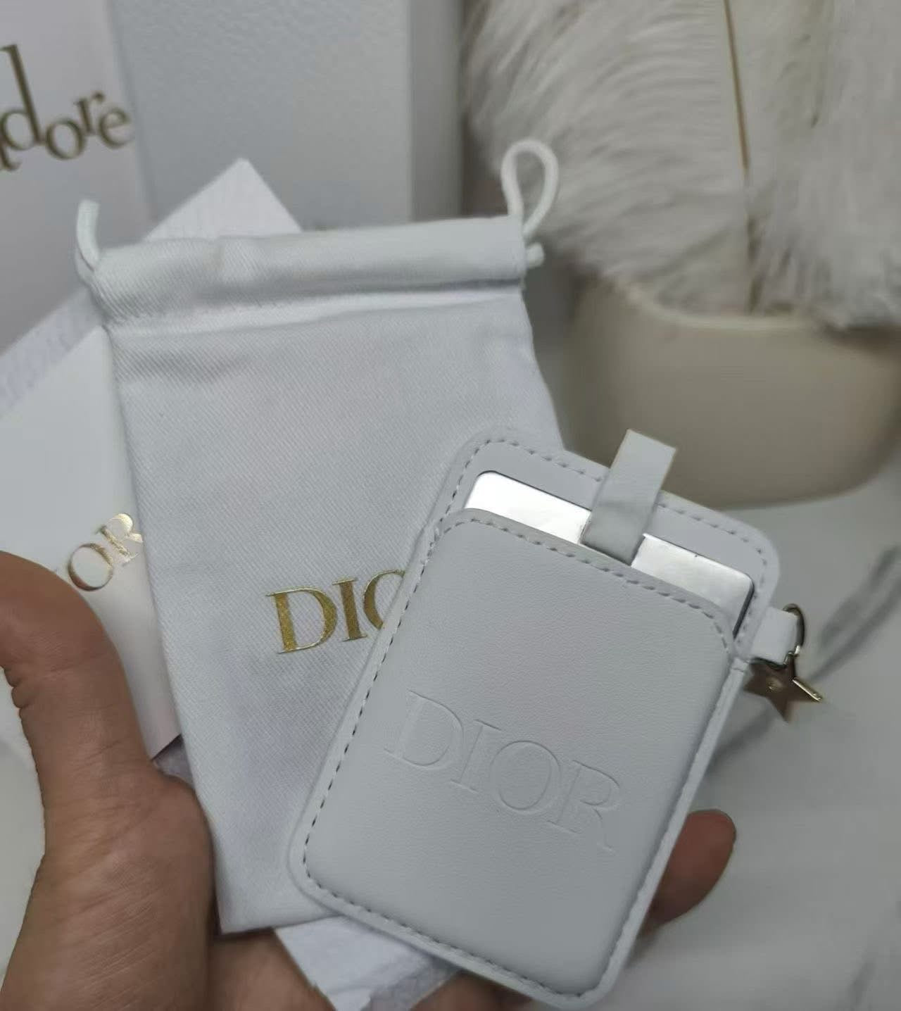 Beauty Compact Mirror And Card Holder