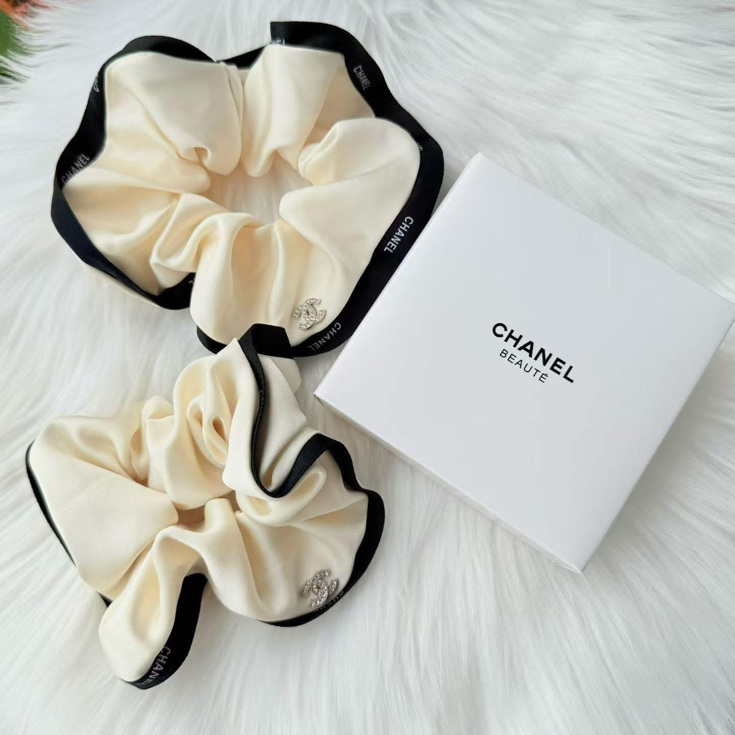 Hair Scrunchie Set
