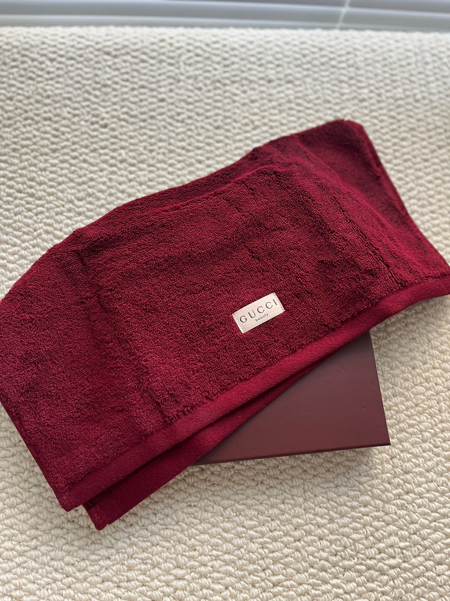 Gucci towel