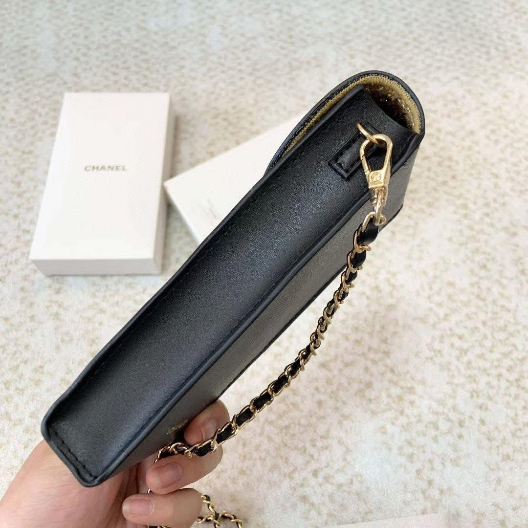 Chanel beauty phone bag