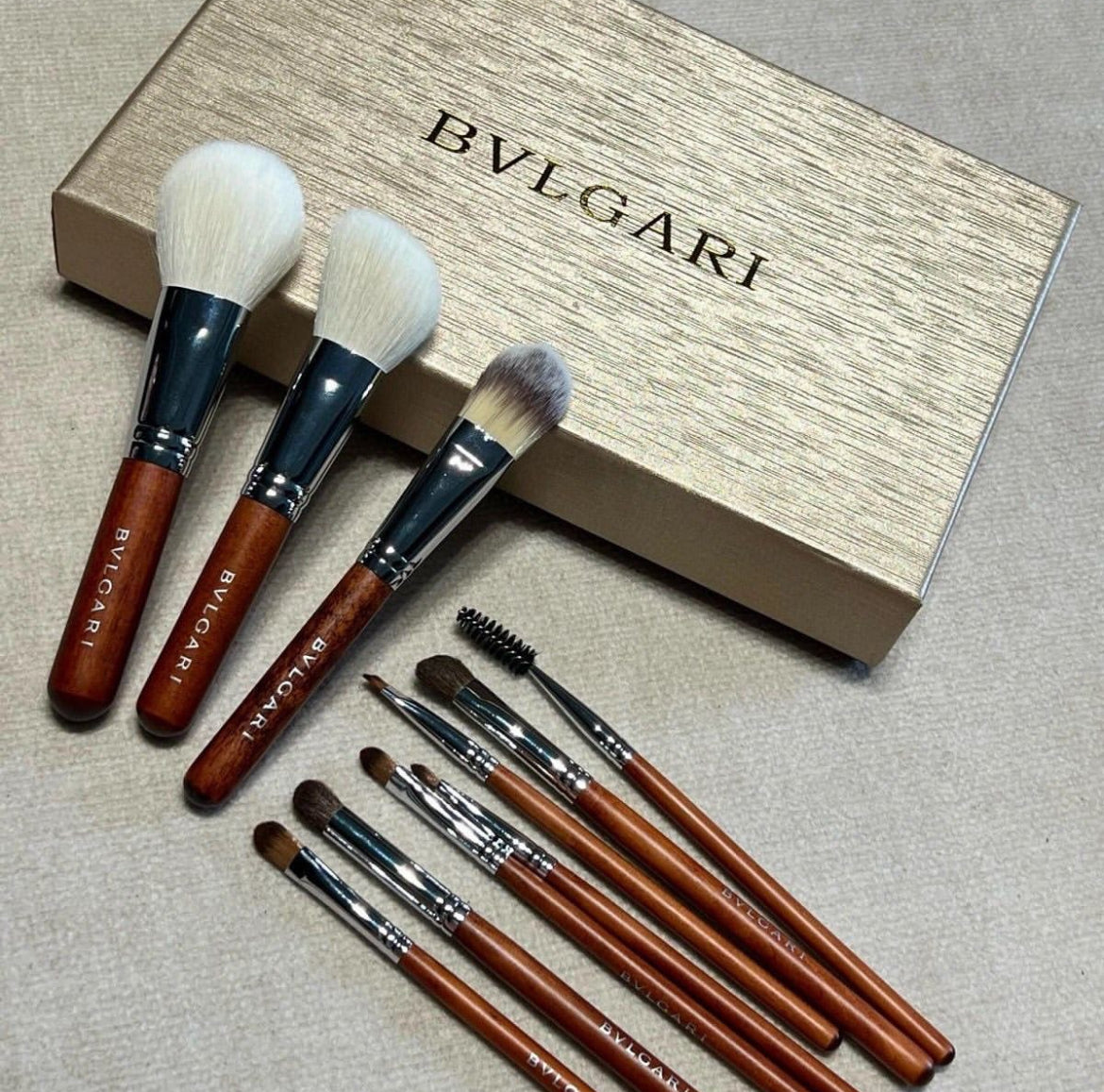 Bvlgari brush set