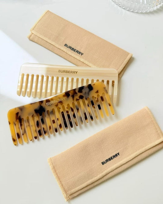 Burberry comb