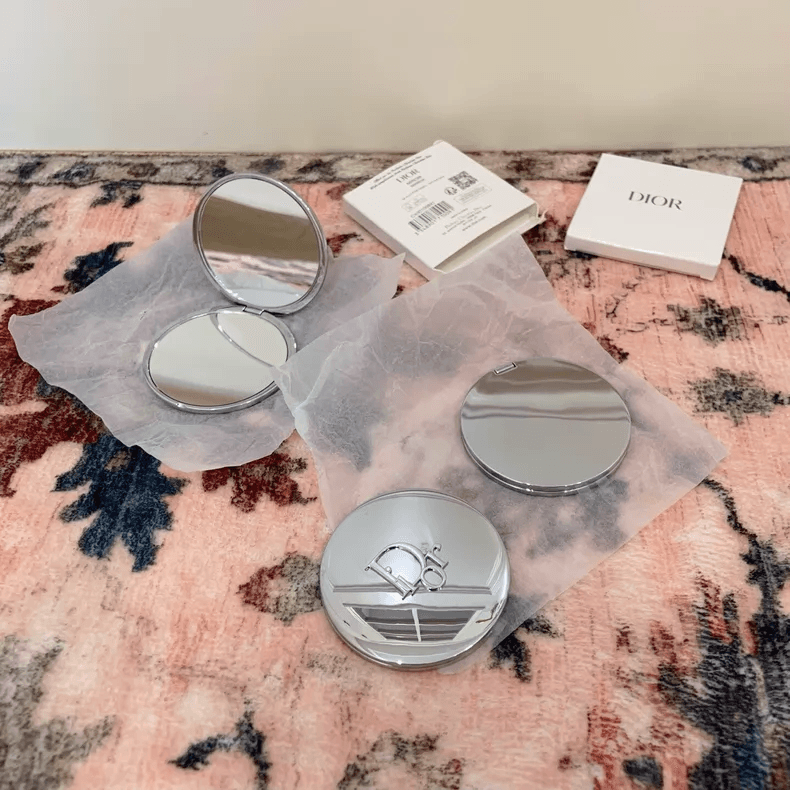 Dior Double Mirror