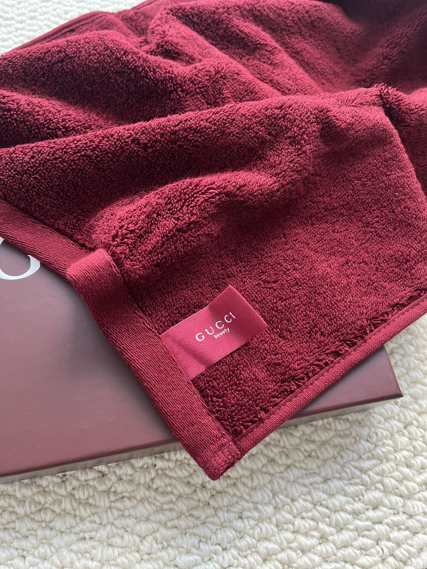 Gucci towel
