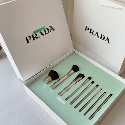 Prada brush set