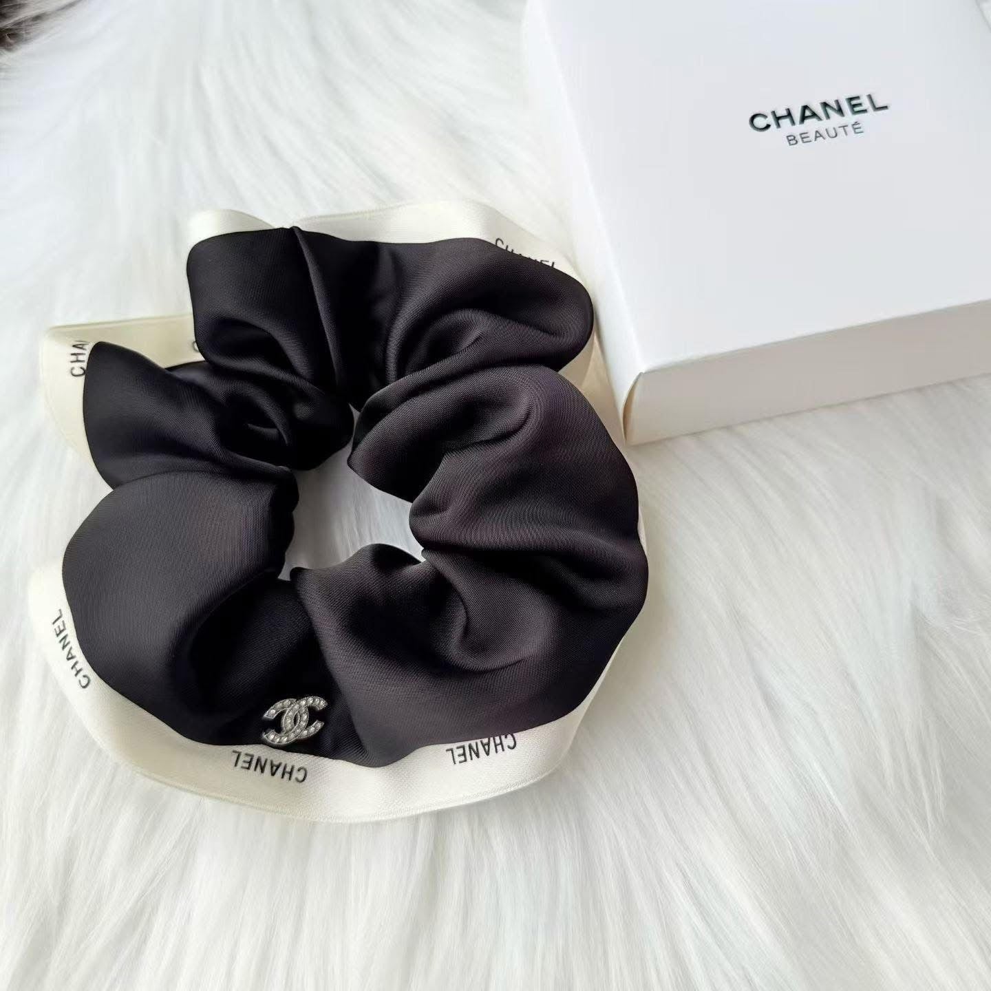 Hair Scrunchie Set