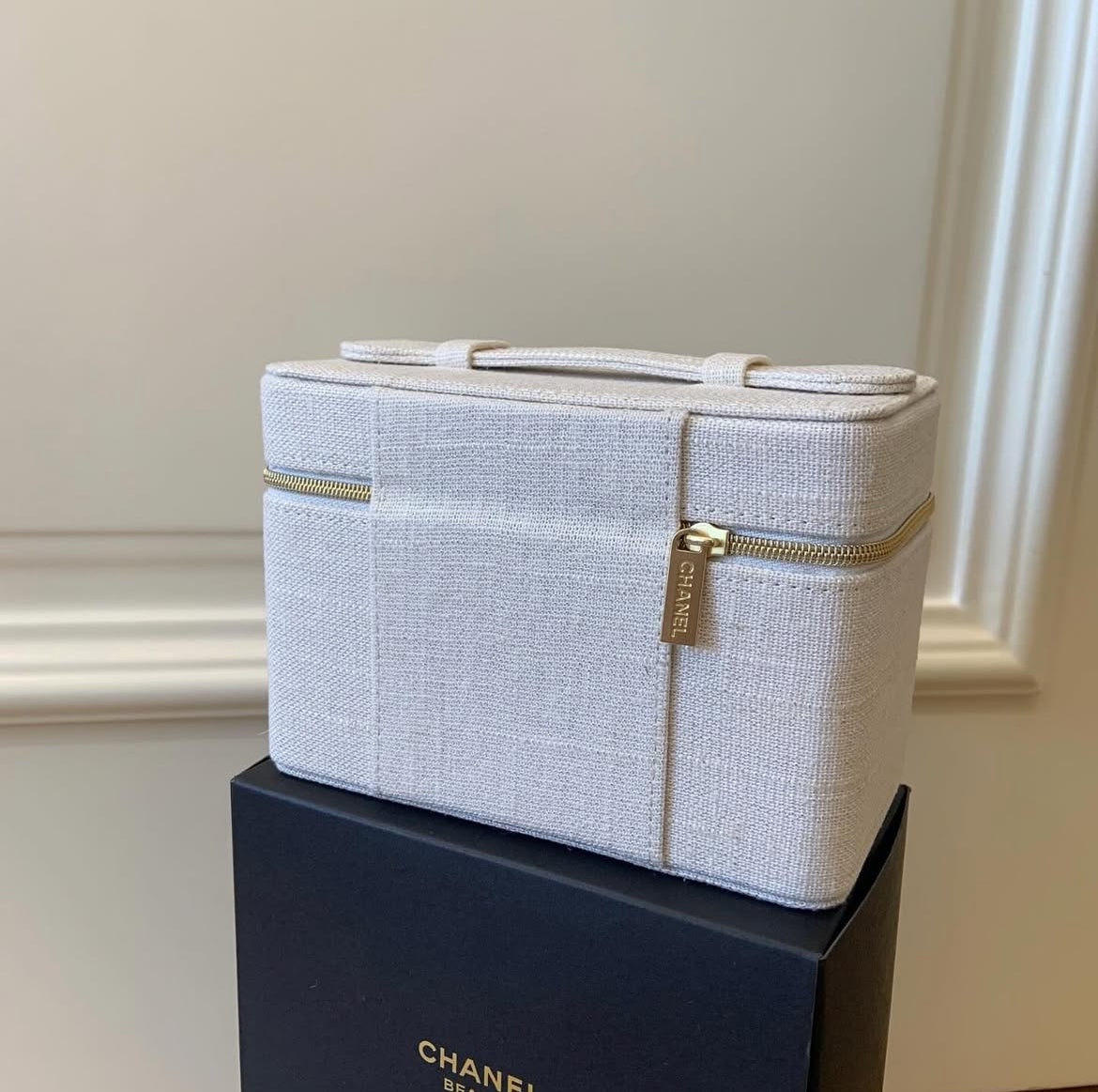 Chanel beauty pouch