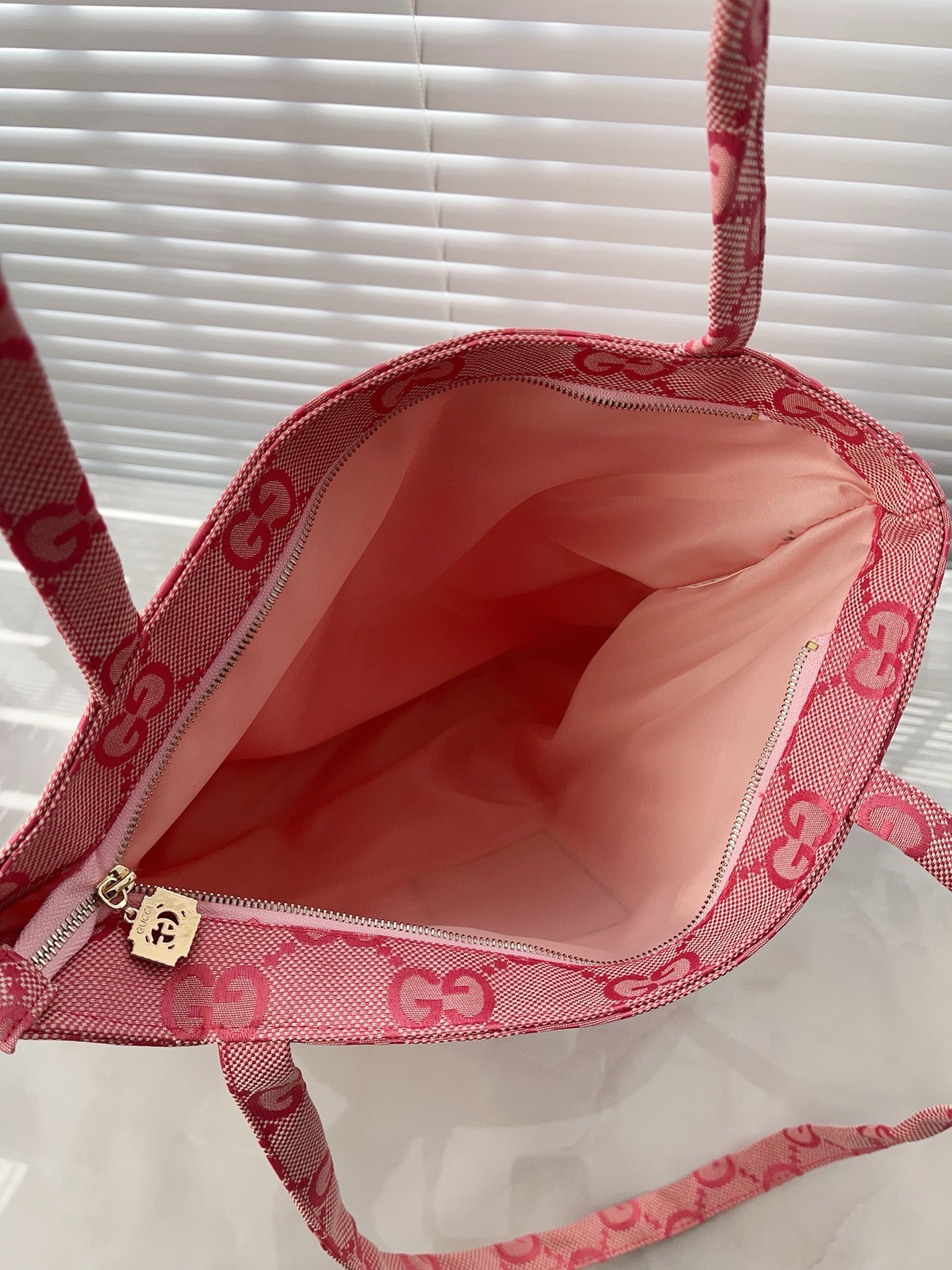 Gucci tote