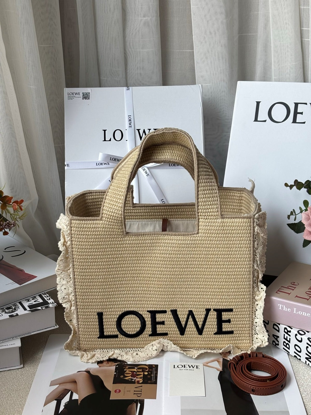 Loewe tote