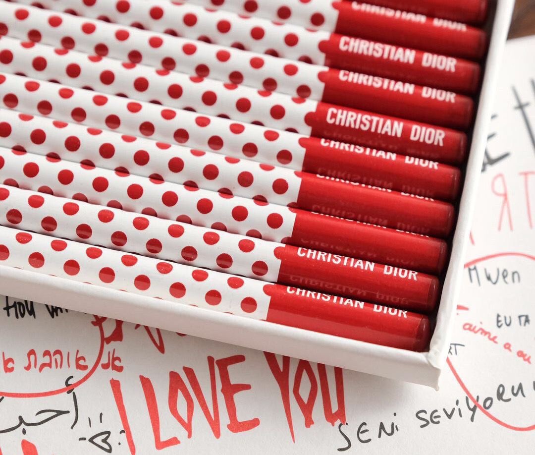 Dior notebook and pencil set