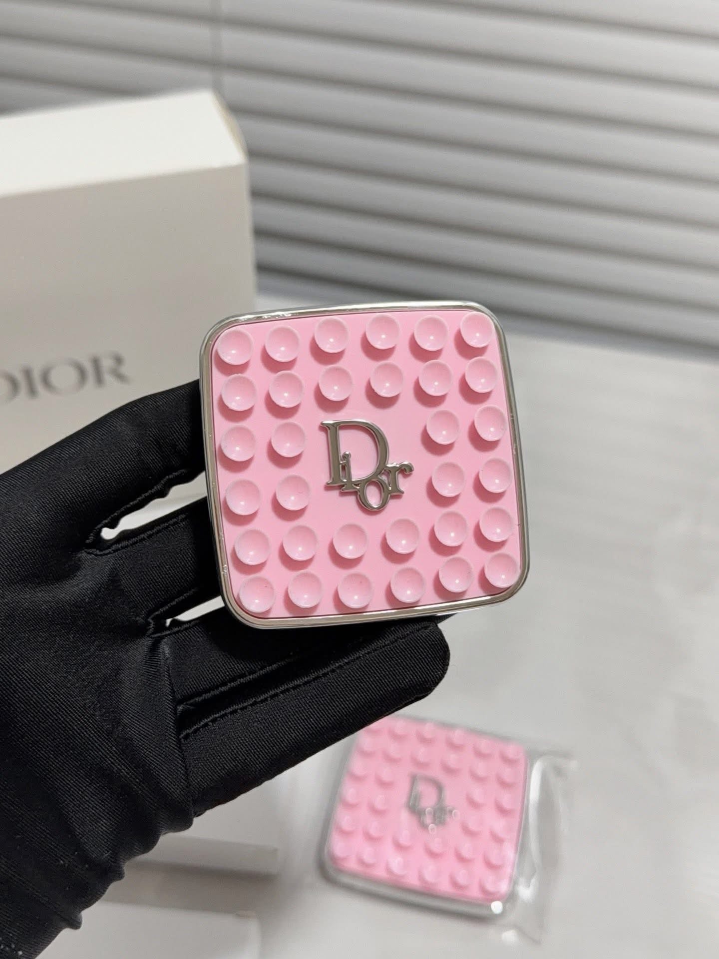 Dior Gift Phone Octobuddy