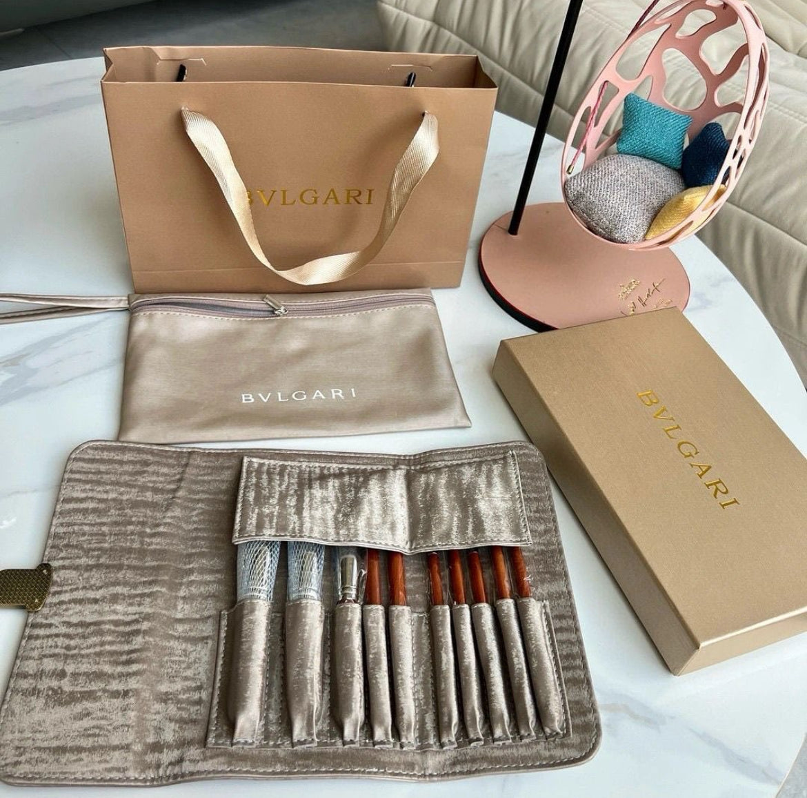 Bvlgari brush set